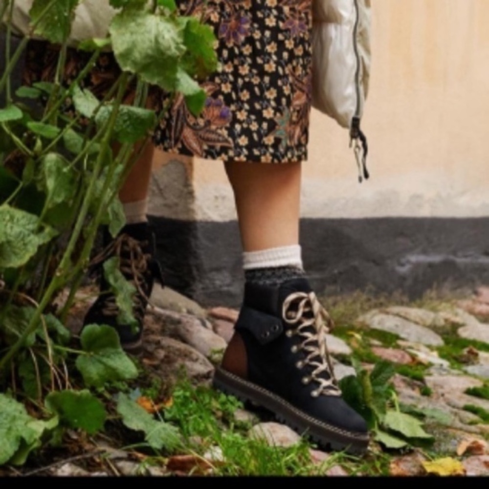 See By Chloe Booties Eileen Flats leather trimmed